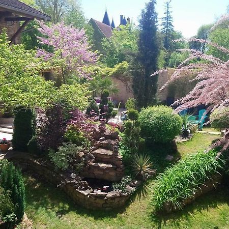 Villa Les Jardins Art-Conscience à Etrigny Extérieur photo